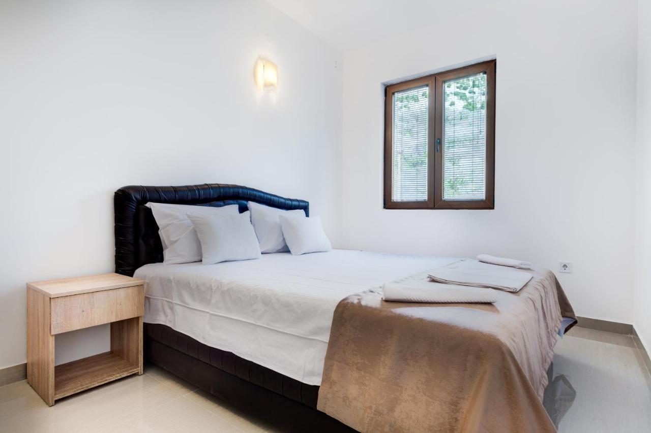Stars Residence Petrovac エクステリア 写真